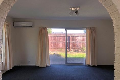 Photo of property in 1/91b Royal Park Drive, Parklands, Christchurch, 8083