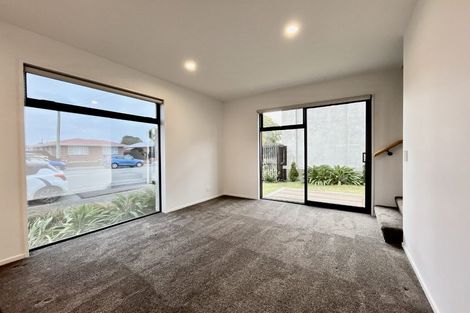 Photo of property in 1/282 Wilsons Road, Waltham, Christchurch, 8023