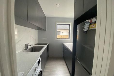 Photo of property in 35 Johns Creek Crescent, Silverdale, 0932