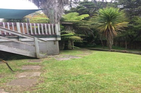 Photo of property in 18 Kawaka Street, Titirangi, Auckland, 0604