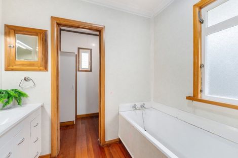 Photo of property in 17 Grey Street, Feilding, 4702