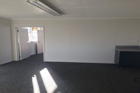 Photo of property in 73-79 Pitt Street, Palmerston North, 4410