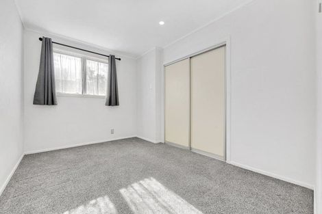 Photo of property in 11 Sunnyside Crescent, Papatoetoe, Auckland, 2025