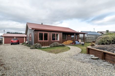 Photo of property in 23 Frye Crescent, Albert Town, Wanaka, 9305