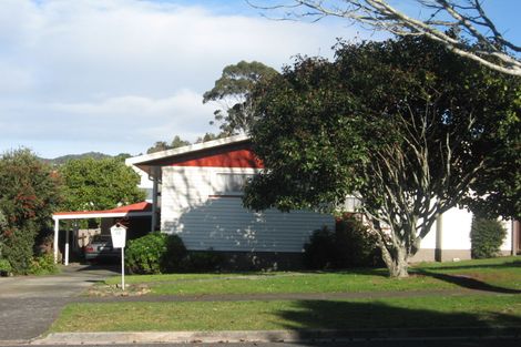 Photo of property in 10 Tait Street, Te Kamo, Whangarei, 0112