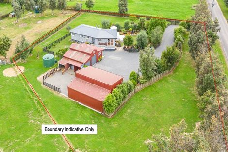 Photo of property in 174 Muhunoa Road West, Ohau, Levin, 5570