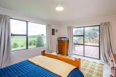 Photo of property in 105 Swamp Road, Te Horo, Otaki, 5581