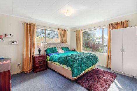 Photo of property in 14 Katarina Grove, Tawa, Wellington, 5028