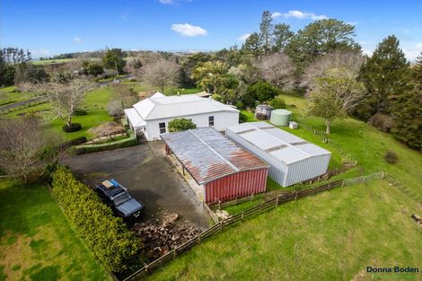 Photo of property in 90 Clark And Denize Road, Pukekawa, Tuakau, 2696