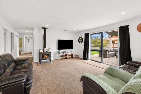 Photo of property in 13 Ash Avenue, Albert Town, Wanaka, 9305