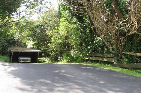 Photo of property in 118 Broderick Road, Johnsonville, Wellington, 6037