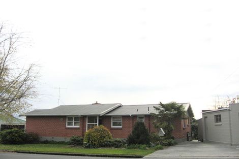 Photo of property in 16 Bushyhill Street, Tapanui, 9522