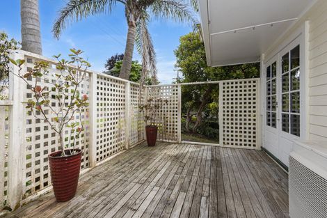 Photo of property in 16 Hoey Street, Te Kamo, Whangarei, 0112