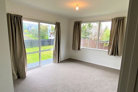 Photo of property in 156 Lynn Road, Bayview, Auckland, 0629