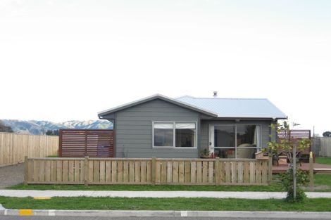 Photo of property in 68 Matene Street, Otaki, 5512