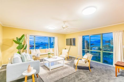 Photo of property in 191 Mazengarb Road, Paraparaumu, 5032