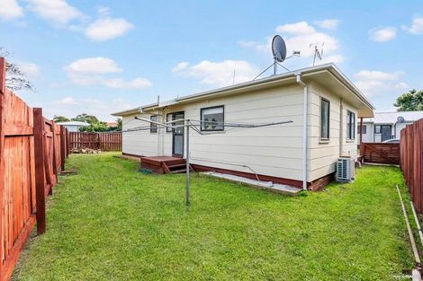 Photo of property in 100a Shifnal Drive, Randwick Park, Auckland, 2105