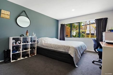 Photo of property in 30 Rosemary Avenue, Forrest Hill, Auckland, 0620