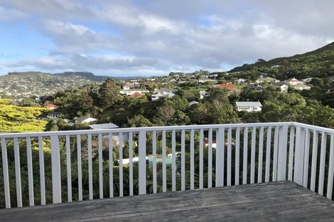 Photo of property in 17b Govind Grove, Ngaio, Wellington, 6035