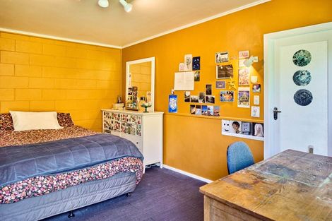 Photo of property in 5 Marina Grove, Hutt Central, Lower Hutt, 5010