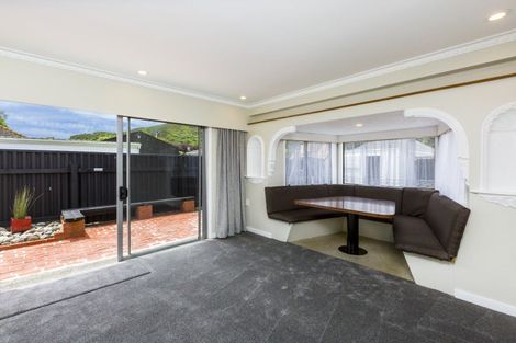 Photo of property in 379 Cambridge Terrace, Naenae, Lower Hutt, 5011