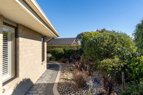 Photo of property in 10 Woodstock Place, Stoke, Nelson, 7011