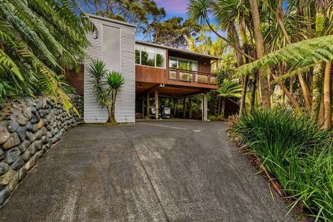 Photo of property in 184 Huia Road, Titirangi, Auckland, 0604
