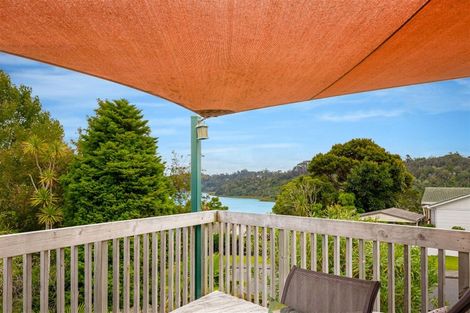 Photo of property in 52 Pemberton Avenue, Bayview, Auckland, 0629