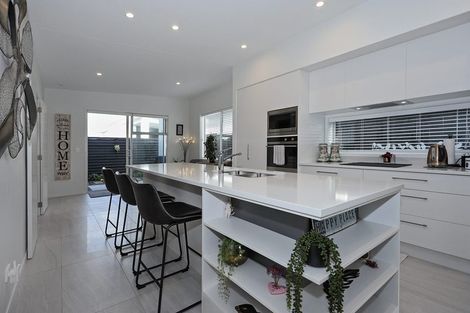 Photo of property in 39a Saint Pauls Drive, Brookfield, Tauranga, 3110