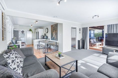 Photo of property in 145 Whatawhata Road, Dinsdale, Hamilton, 3204