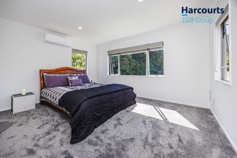 Photo of property in 2 Beatrice Place, Flat Bush, Auckland, 2016