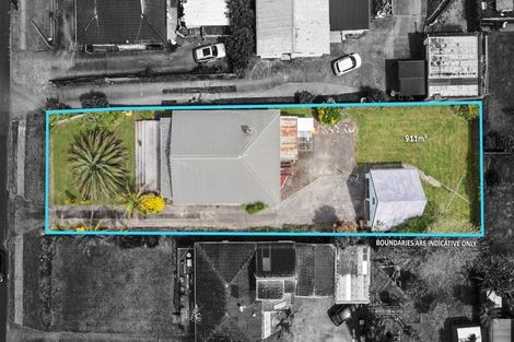 Photo of property in 47 Roys Road, Weymouth, Auckland, 2103