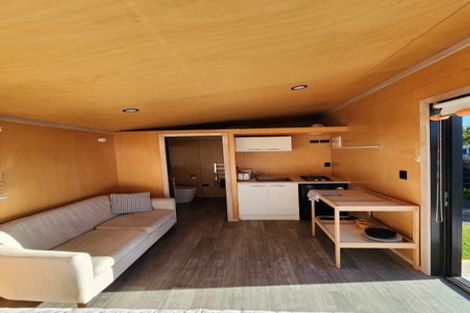 Photo of property in 5 Lotus Avenue, Mount Maunganui, 3116