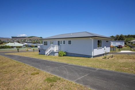 Photo of property in 2 Wai Kite Kite Place, Motuoapa, 3382