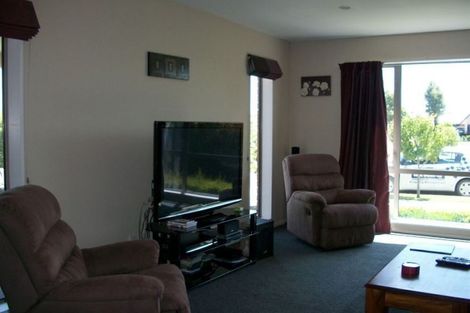 Photo of property in 34 Wagner Crescent, Northwood, Christchurch, 8051