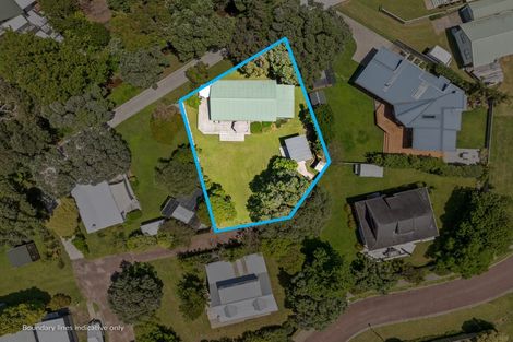 Photo of property in 15 Holland Close, Pauanui, Hikuai, 3579