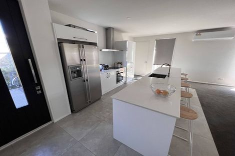 Photo of property in 167 Marine Parade, New Brighton, Christchurch, 8083