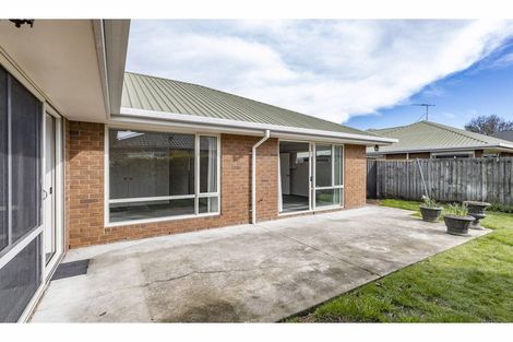 Photo of property in 1/123a Withells Road, Avonhead, Christchurch, 8042