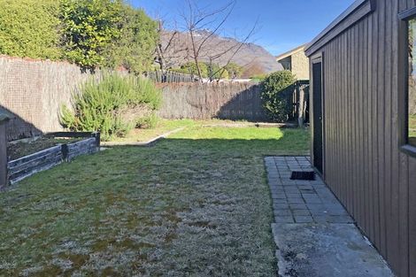 Photo of property in 15 Oregon Drive, Kelvin Heights, Queenstown, 9300