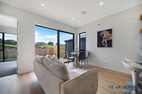 Photo of property in 71 Puwha Street, Massey, Auckland, 0614