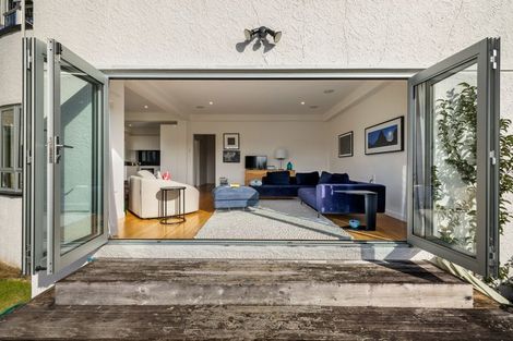 Photo of property in 12b Little London Lane, Hamilton Central, Hamilton, 3204