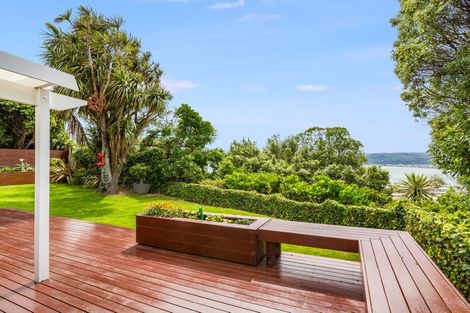 Photo of property in 51 Howard Road, Point Howard, Lower Hutt, 5013