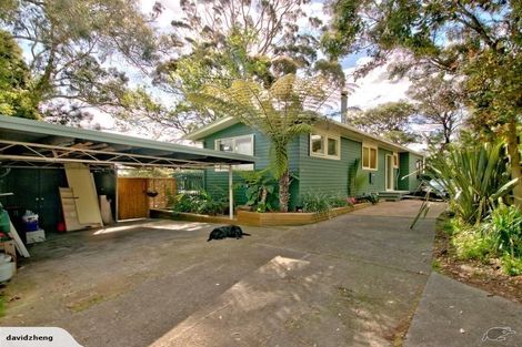Photo of property in 56 Valley View Road, Glenfield, Auckland, 0629