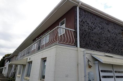 Photo of property in 10/773 Beach Road, Browns Bay, Auckland, 0630