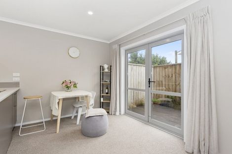 Photo of property in 2/144 Old Farm Road, Hamilton East, Hamilton, 3216