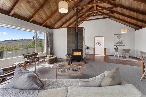 Photo of property in 35 Kamaka Crescent, Bridge Hill, Alexandra, 9320