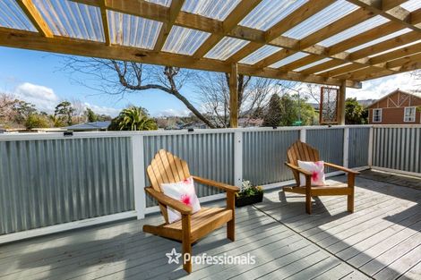 Photo of property in 90 Norana Road, Timberlea, Upper Hutt, 5018