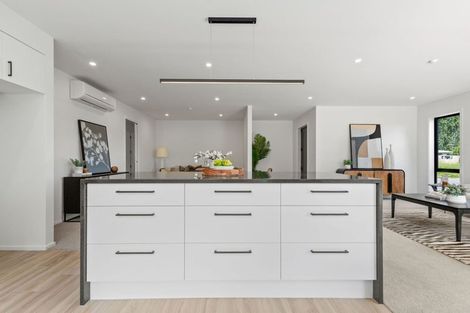 Photo of property in 30 Georgina Street, Marshland, Christchurch, 8083