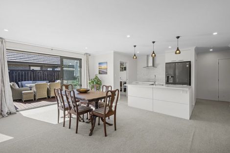 Photo of property in 19 Te Paea Avenue, Karaka, 2124