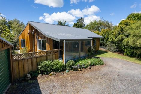 Photo of property in 8 Vera Heights, Maungakaramea, Whangarei, 0178